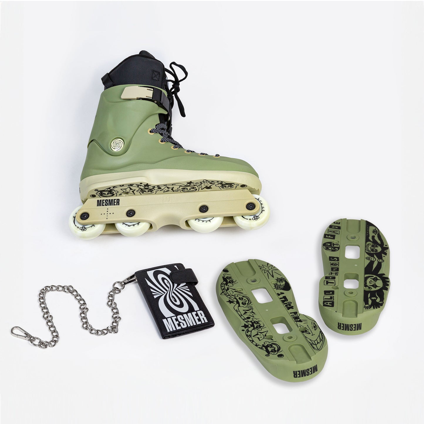 Bundle - Dom Bruce complete with DB green soulplates and chain wallet