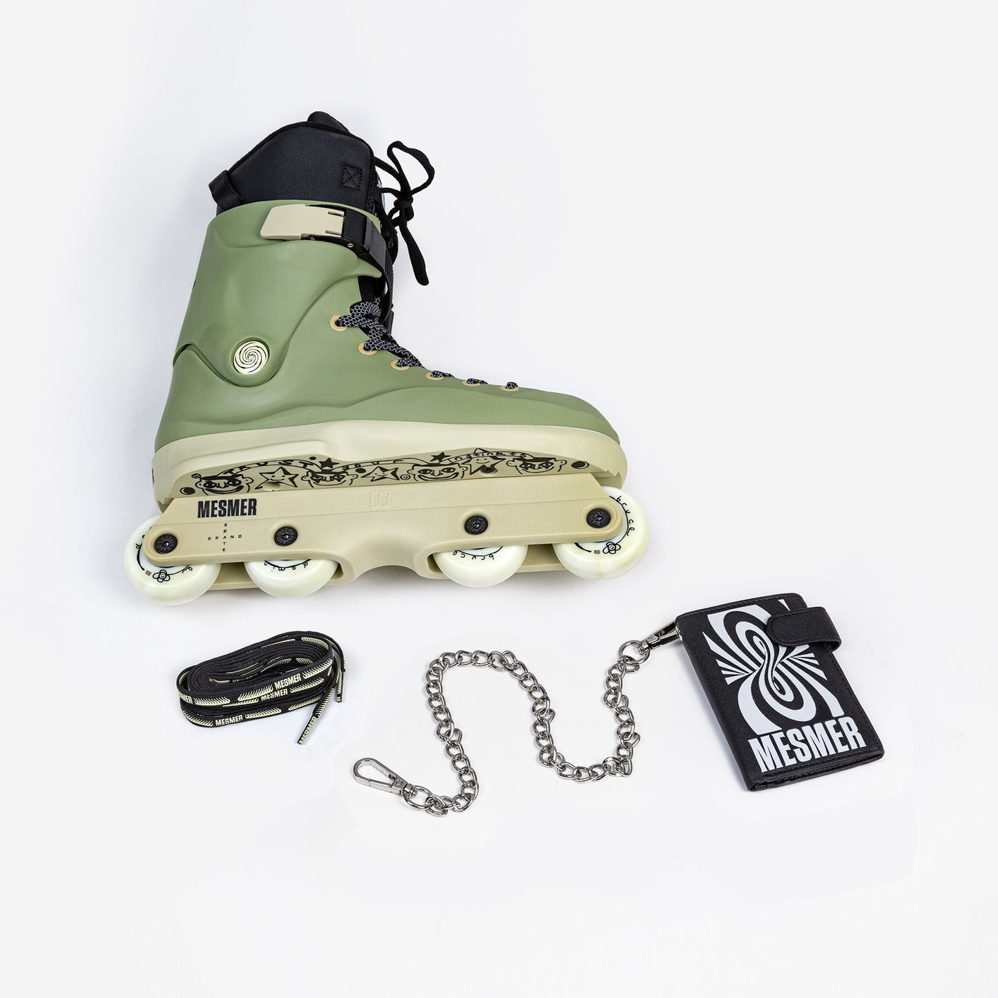 Bundle - Dom Bruce skate, chain wallet, shoelaces